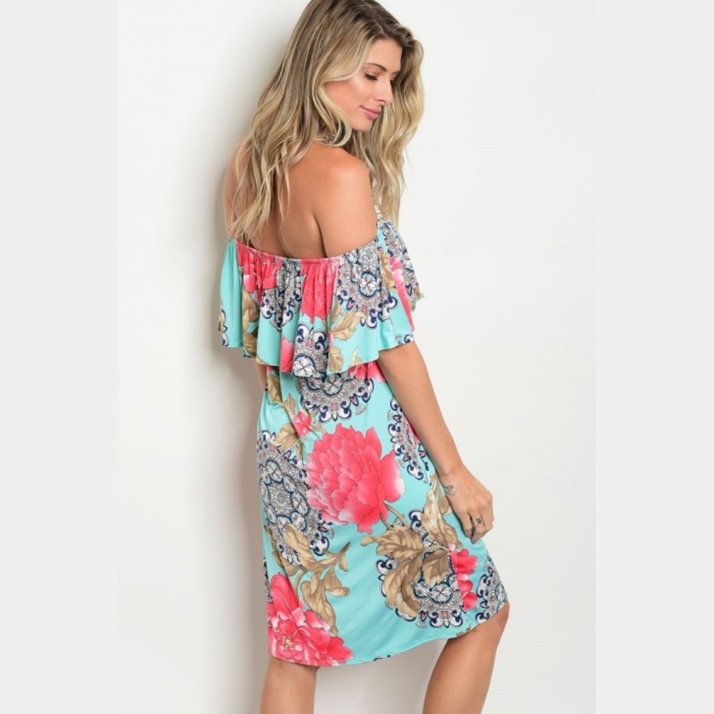 Colorful Floral OTS Dress with Pockets!! BNWOT - Picture 3 of 5
